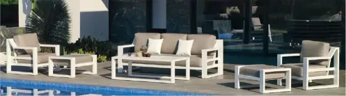 Mobiliario de exterior moderno en Valladolid