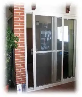 Mosquiteras para puertas exteriores en Valladolid